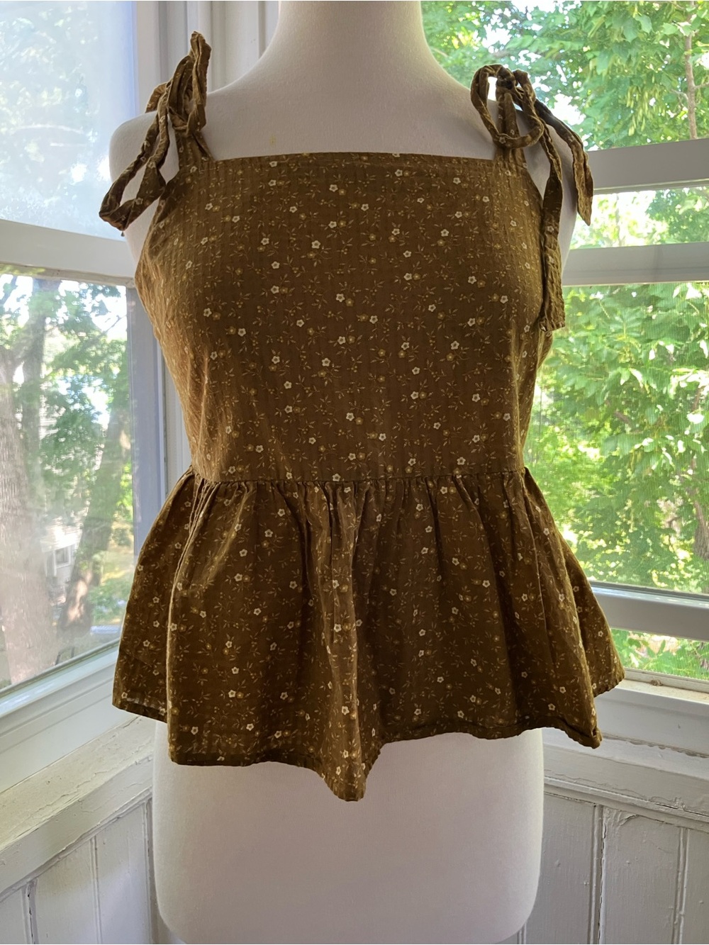 Madewell Light Brown Floral Tie-Shoulder Peplum Smocked Top